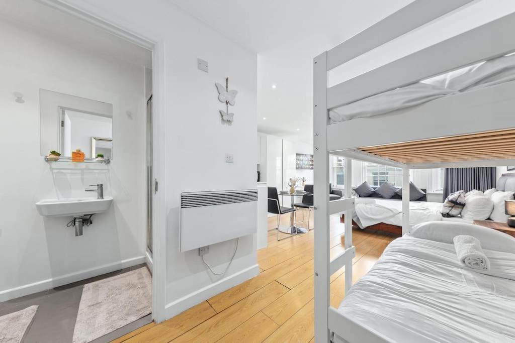 Spacious And Delightful Sleep 5 Piccadilly Vrc London Exteriör bild